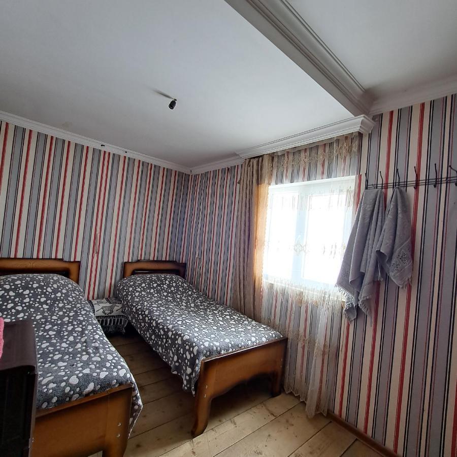 Chvibiani Guesthouse & Bar Ushguli Buitenkant foto